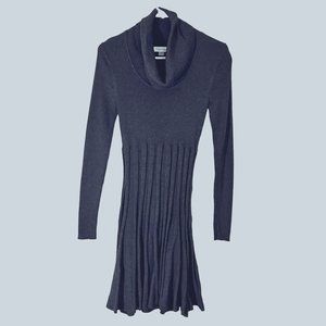 Calvin Klein Cowl neck Woman's Small Gray Ribbed Knit pleated Sweater Midi Dress